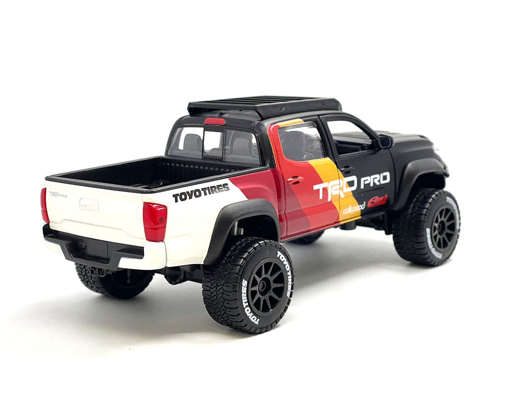 Toyota Tacoma TRD Off Road TRD Pro 1:24